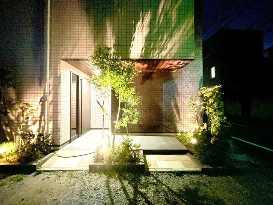 Class Kyodo Tokyo Luaran gambar